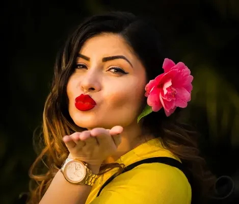 Mengenal Lebih Dekat Wanita Tercantik Mawar Byrne yang Memikat