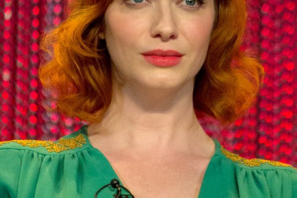 Keanggunan Wanita Tercantik Christina Hendricks yang Memikat